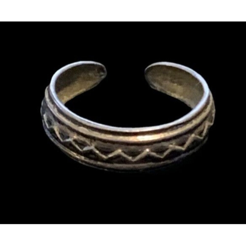 Size 3.75 - 4 Vintage Sterling Silver Cuff Ring 925